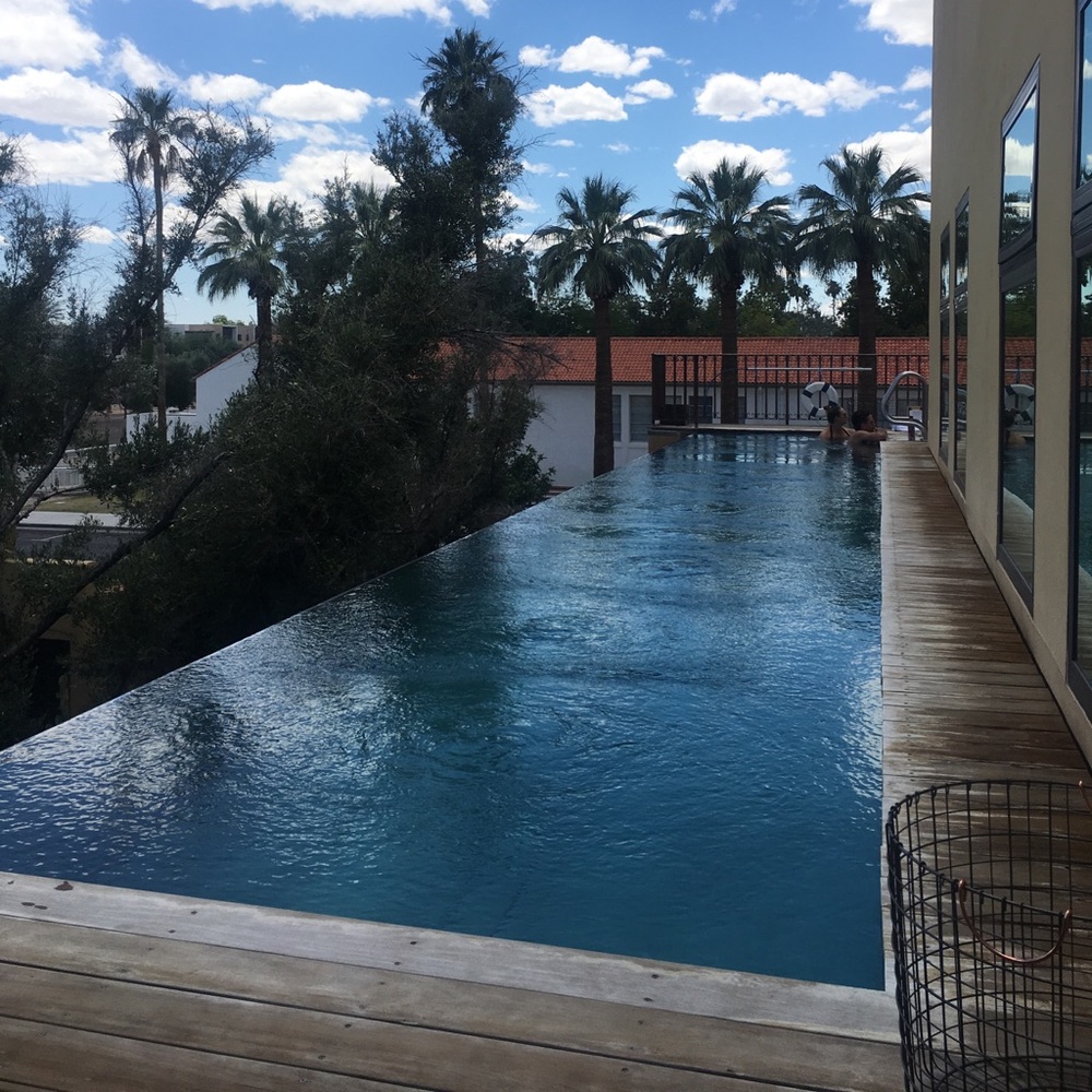 Meet your Posher, Veronica